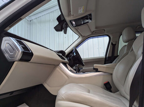 Land Rover Range Rover Sport 3.0 Range Rover Sport HSE SDV6 Auto 4WD 5dr 58