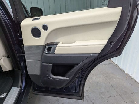 Land Rover Range Rover Sport 3.0 Range Rover Sport HSE SDV6 Auto 4WD 5dr 67