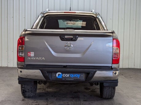 Nissan Navara 2.3 Navara Tekna dCi 4WD 5dr 34