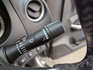 Nissan Navara 2.3 Navara Tekna dCi 4WD 5dr 75