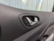 Nissan Navara 2.3 Navara Tekna dCi 4WD 5dr 76