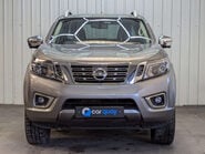 Nissan Navara 2.3 Navara Tekna dCi 4WD 5dr 20