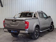 Nissan Navara 2.3 Navara Tekna dCi 4WD 5dr 10