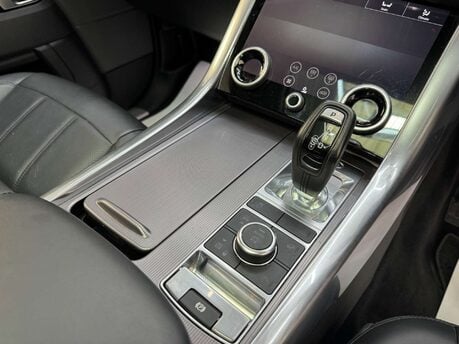 Land Rover Range Rover Sport 3.0 Range Rover Sport HSE Auto 4WD 5dr 92