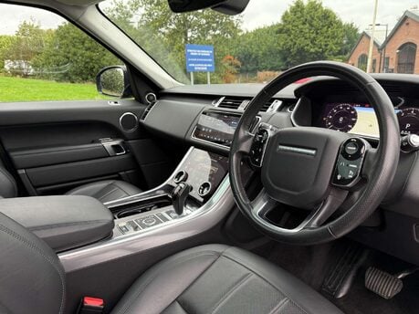 Land Rover Range Rover Sport 3.0 Range Rover Sport HSE Auto 4WD 5dr 2