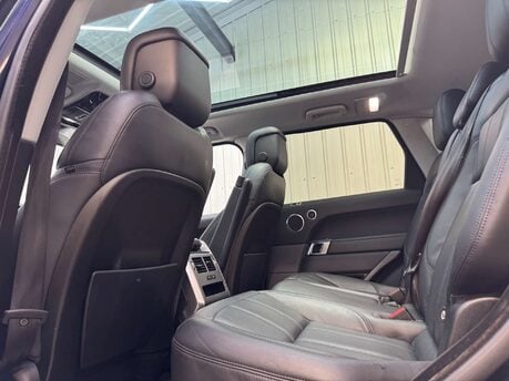 Land Rover Range Rover Sport 3.0 Range Rover Sport HSE Auto 4WD 5dr 68