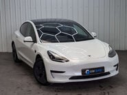 Tesla Model 3 Model 3 Standard-Range + 4dr 5