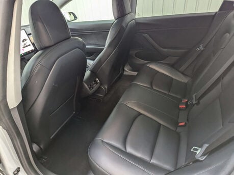 Tesla Model 3 Model 3 Standard-Range + 4dr 65