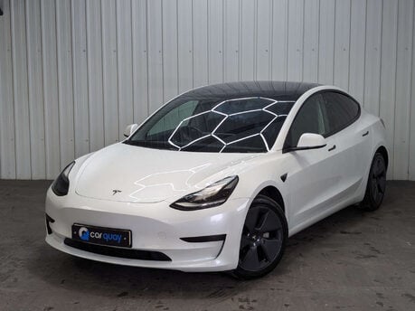 Tesla Model 3 Model 3 Standard-Range + 4dr 7