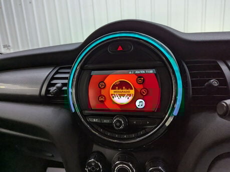 Mini Hatch 1.5 Cooper Classic 5dr 86