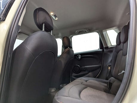 Mini Hatch 1.5 Cooper Classic 5dr 67