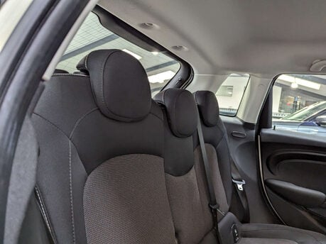 Mini Hatch 1.5 Cooper Classic 5dr 62