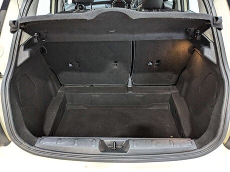 Mini Hatch 1.5 Cooper Classic 5dr 44