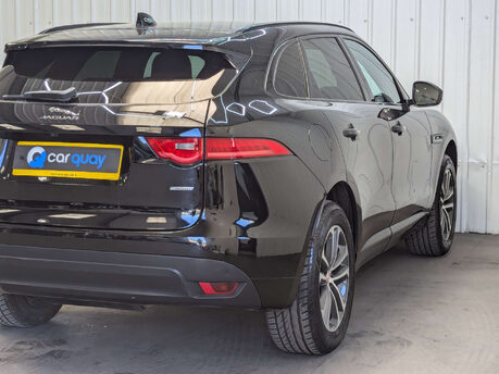 Jaguar F-Pace 2.0 F-PACE R-Sport AWD D Auto 4WD 5dr 38