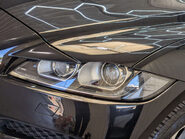 Jaguar F-Pace 2.0 F-PACE R-Sport AWD D Auto 4WD 5dr 29