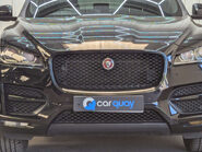 Jaguar F-Pace 2.0 F-PACE R-Sport AWD D Auto 4WD 5dr 22