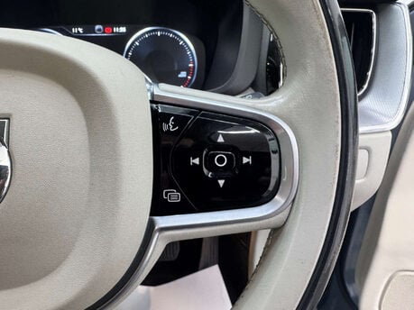 Volvo XC60 2.0 XC60 Inscription D5 PowerPulse AWD Auto 4WD 5dr 78