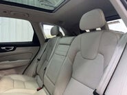 Volvo XC60 2.0 XC60 Inscription D5 PowerPulse AWD Auto 4WD 5dr 70