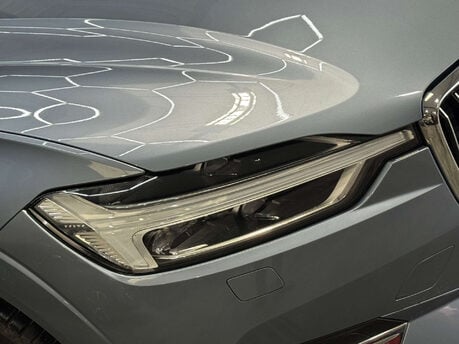 Volvo XC60 2.0 XC60 Inscription D5 PowerPulse AWD Auto 4WD 5dr 28