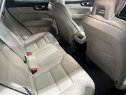 Volvo XC60 2.0 XC60 Inscription D5 PowerPulse AWD Auto 4WD 5dr 17