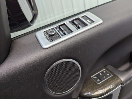 Land Rover Range Rover Sport 3.0 Range Rover Sport HSE Dynamic V6 SC Auto 4WD 5dr 78