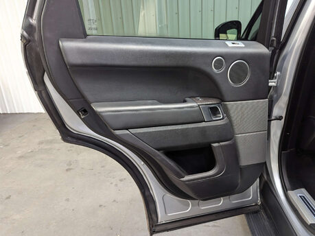 Land Rover Range Rover Sport 3.0 Range Rover Sport HSE Dynamic V6 SC Auto 4WD 5dr 69