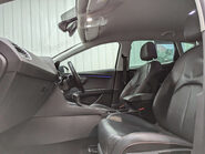 SEAT Leon 2.0 Leon FR Sport TSi Semi-Auto 5dr 51