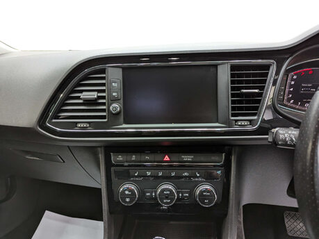SEAT Leon 2.0 Leon FR Sport TSi Semi-Auto 5dr 74