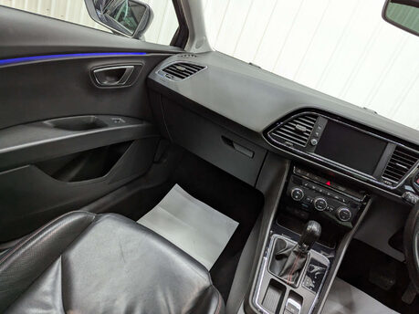 SEAT Leon 2.0 Leon FR Sport TSi Semi-Auto 5dr 39