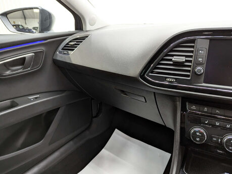 SEAT Leon 2.0 Leon FR Sport TSi Semi-Auto 5dr 80