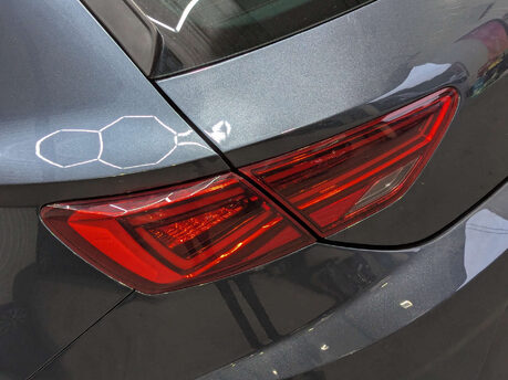 SEAT Leon 2.0 Leon FR Sport TSi Semi-Auto 5dr 34