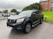 Nissan Navara 2.3 Navara Tekna dCi 4WD 5dr 7