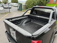 Nissan Navara 2.3 Navara Tekna dCi 4WD 5dr 17