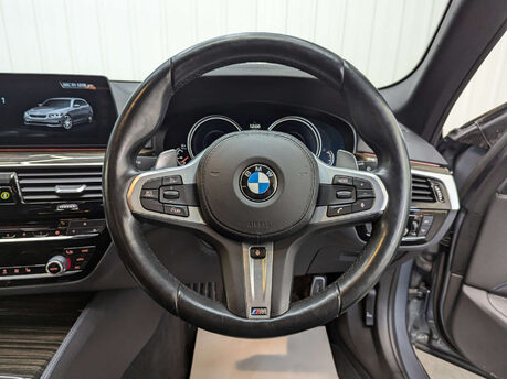 BMW 5 Series 3.0 530D xDrive M Sport Auto 4WD 5dr 75