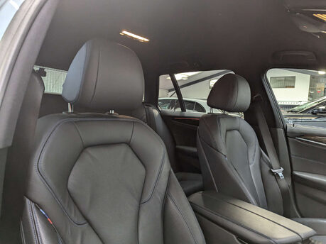 BMW 5 Series 3.0 530D xDrive M Sport Auto 4WD 5dr 52