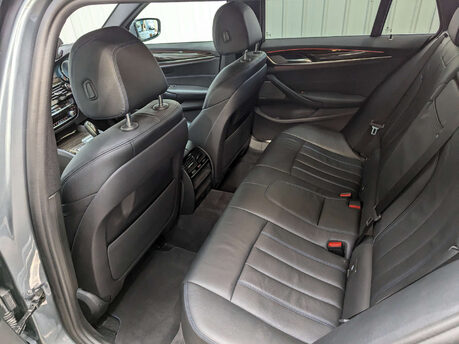 BMW 5 Series 3.0 530D xDrive M Sport Auto 4WD 5dr 67
