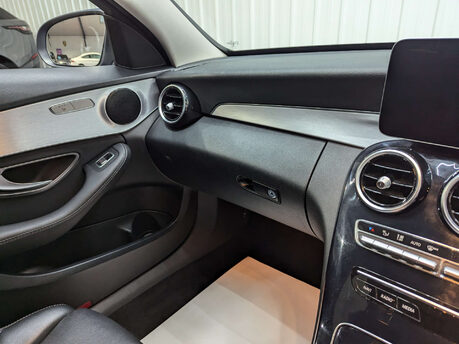 Mercedes-Benz C Class 1.5 C 200 Sport Auto 4dr 90
