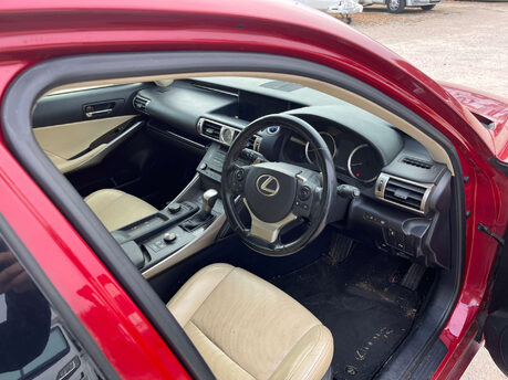 Lexus Is 2.5 IS 300h Executive Edition CVT 4dr 13