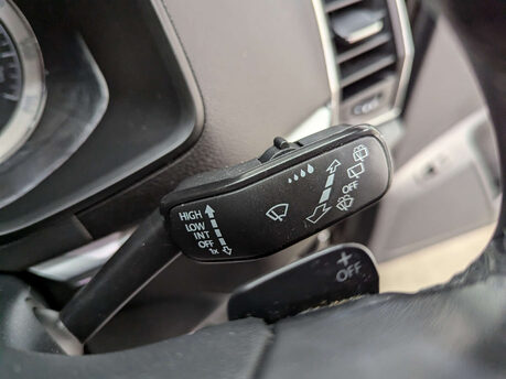 Skoda Karoq 2.0 Karoq Edition TDI SCR 4x4 Semi-Auto 4WD 5dr 77