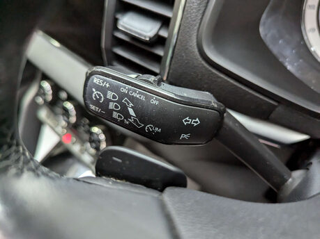 Skoda Karoq 2.0 Karoq Edition TDI SCR 4x4 Semi-Auto 4WD 5dr 70