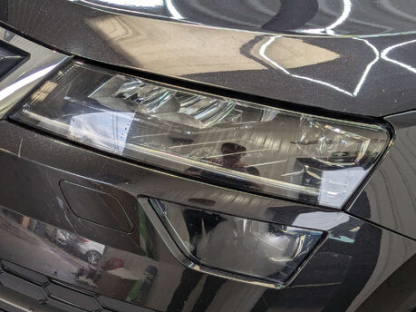 Skoda Karoq 2.0 Karoq Edition TDI SCR 4x4 Semi-Auto 4WD 5dr 28