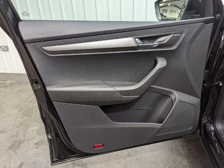 Skoda Karoq 2.0 Karoq Edition TDI SCR 4x4 Semi-Auto 4WD 5dr 58