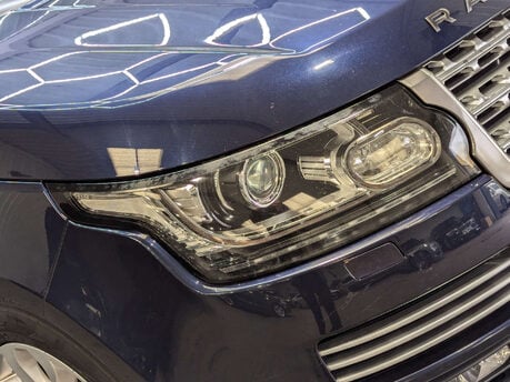 Land Rover Range Rover 3.0 Range Rover Vogue SE TDV6 Auto 4WD 5dr 28
