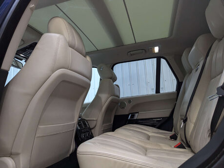 Land Rover Range Rover 3.0 Range Rover Vogue SE TDV6 Auto 4WD 5dr 69