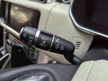 Land Rover Range Rover 3.0 Range Rover Vogue SE TDV6 Auto 4WD 5dr 74