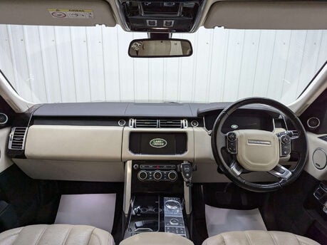 Land Rover Range Rover 3.0 Range Rover Vogue SE TDV6 Auto 4WD 5dr 2