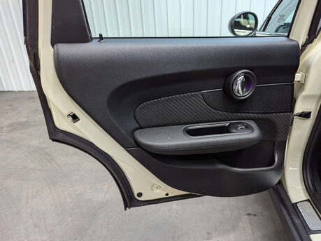 Mini Clubman 2.0 Clubman Cooper D 6dr 71