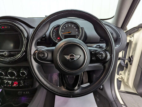 Mini Clubman 2.0 Clubman Cooper D 6dr 75