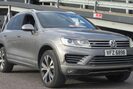 Volkswagen Touareg 3.0 Touareg V6 R-Line TDI BlueMotion Technology Auto 4WD 5dr