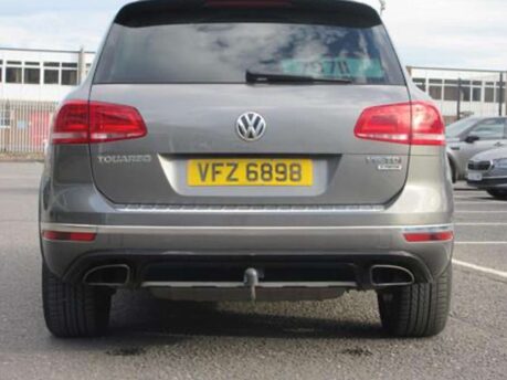 Volkswagen Touareg 3.0 Touareg V6 R-Line TDI BlueMotion Technology Auto 4WD 5dr 10